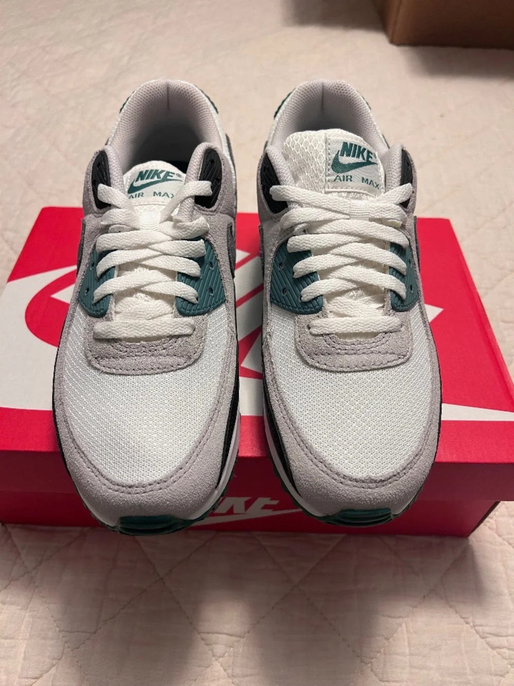 Nike Air Max 90